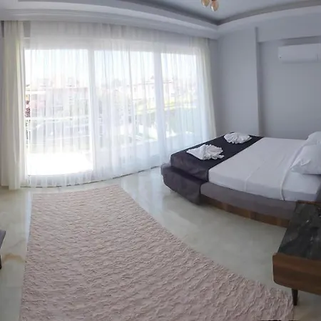 Villa Remarkable 4-bed Anka Private Pool